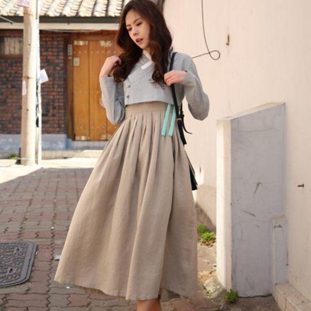 ตัวอย่าง ภาพหน้าปก:แฟชั่นวินเทจ "Hanbok Skirt" กระโปรงแนวซิค มาแรงจากแดนกิมจิ 