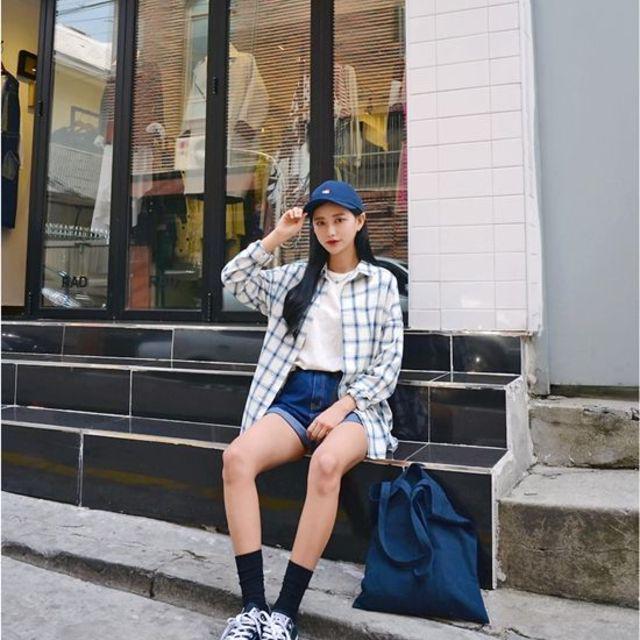 ภาพประกอบบทความ รวม 'korean tomboy fashion' แต่งยังไงให้ดูเท่ แบบไร้ที่ติ