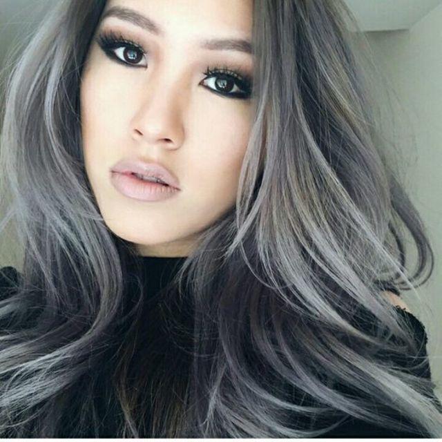 ภาพประกอบบทความ รวมสีผม 'Black & Grey Balayage' สวยเริ่ดแบบสาวเอเชีย! 