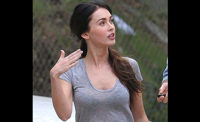 รูปภาพ:http://cdn.olwomen.com/wp-content/uploads/2015/04/megan-fox-without-makeup-15.jpg