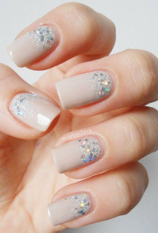 รูปภาพ:http://www.cuded.com/wp-content/uploads/2015/08/glitter-nail-51.jpg