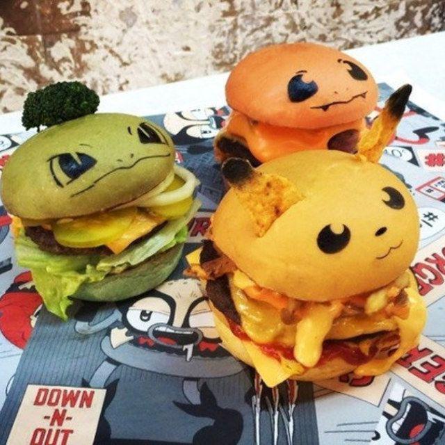 ภาพประกอบบทความ มาล้าวว Pokemon Burger เกาะกระแสความฮอต หยุดความอร่อยแทบไม่อยู่