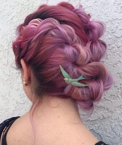รูปภาพ:http://i0.wp.com/therighthairstyles.com/wp-content/uploads/2016/08/9-braided-updo-for-pastel-pink-hair.jpg?resize=500%2C596