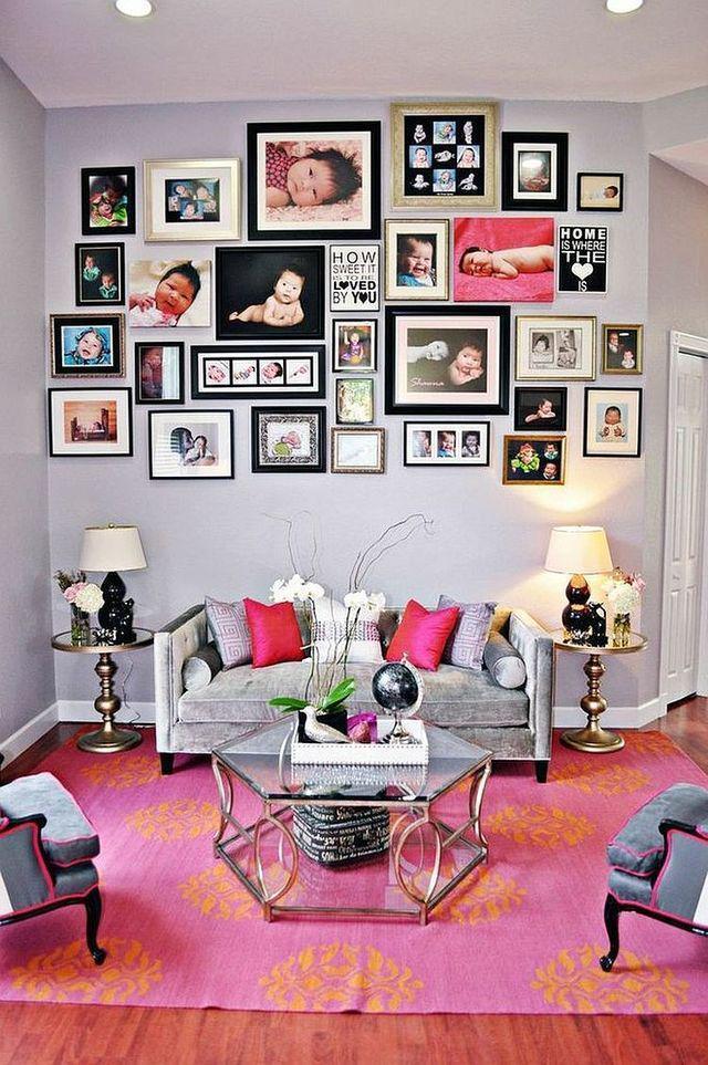 รูปภาพ:http://cdn.decoist.com/wp-content/uploads/2015/12/Repeat-pink-throughout-the-living-room-in-a-subtle-fashion-for-a-curated-look.jpg