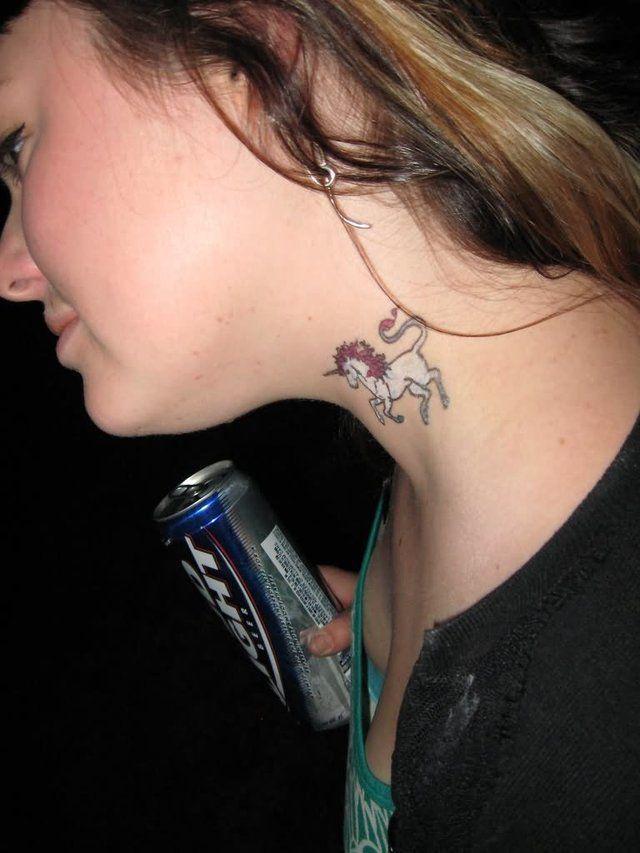 รูปภาพ:https://www.askideas.com/media/08/White-And-Pink-Unicorn-Tattoo-On-Girl-Side-Neck.jpg