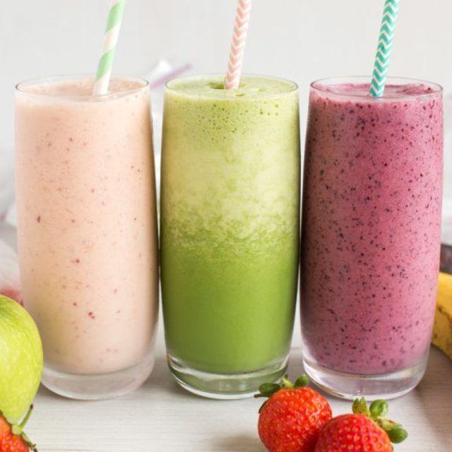 ตัวอย่าง ภาพหน้าปก:'Freezable Smoothie Bags' สูตรสมูทตี้สามรสสามสไตล์ 