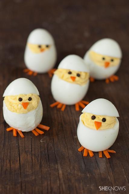 รูปภาพ:http://cdn.sheknows.com/articles/2014/03/C_Guauta/Eggs/deviled_egg_chicks-sk.jpg
