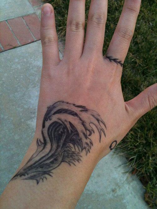 รูปภาพ:http://creativefan.com/important/cf/2013/02/wave-tattoos/tidal-wave-tattoo.jpg