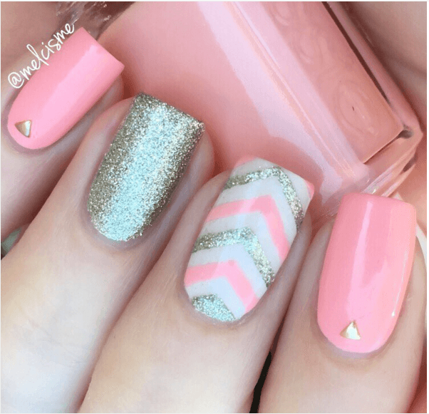 รูปภาพ:http://bmodish.com/wp-content/uploads/2016/02/pink-chevron-cute-nail-art-bmodish.png