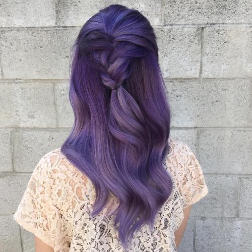 รูปภาพ:http://i2.wp.com/therighthairstyles.com/wp-content/uploads/2016/09/19-purple-balayage-for-brunettes.jpg?resize=500%2C500