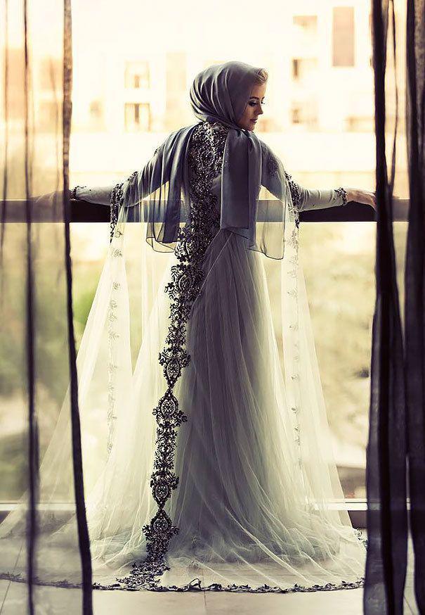 รูปภาพ:http://static.boredpanda.com/blog/wp-content/uploads/2016/09/hijab-bride-muslim-wedding-30-57d66f3f94242__605.jpg