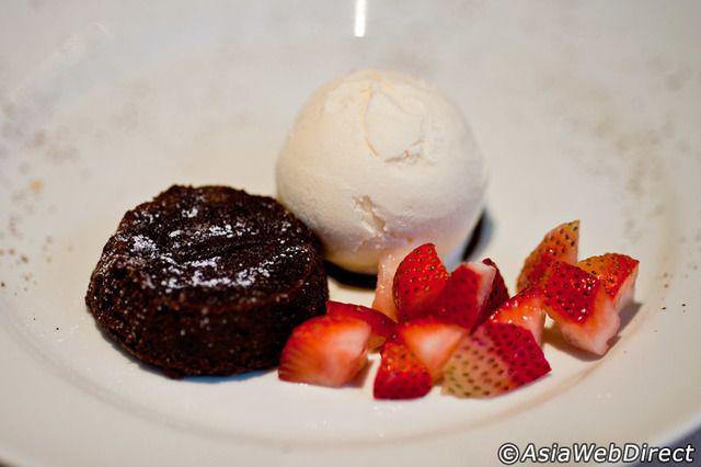 รูปภาพ:http://static.asiawebdirect.com/m/bangkok/portals/bangkok-com/homepage/magazine/after-you-dessert-cafe/allParagraphs/08/image1/after-you-dessert-thonglor.jpg