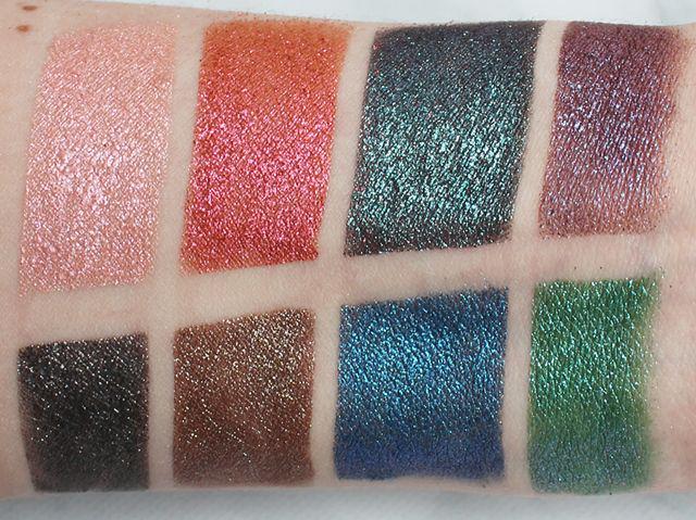 รูปภาพ:http://phyrra.net/wp-content/uploads/2016/07/Urban-Decay-Moondust-Palette-swatches.jpg