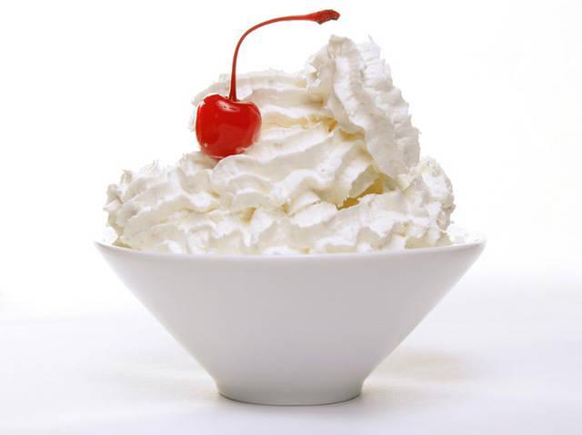 รูปภาพ:http://growingnaturals.com/archive/images/recipes/recipesforlife/ricemilk/whipped-cream/detail-whipped-cream.jpg