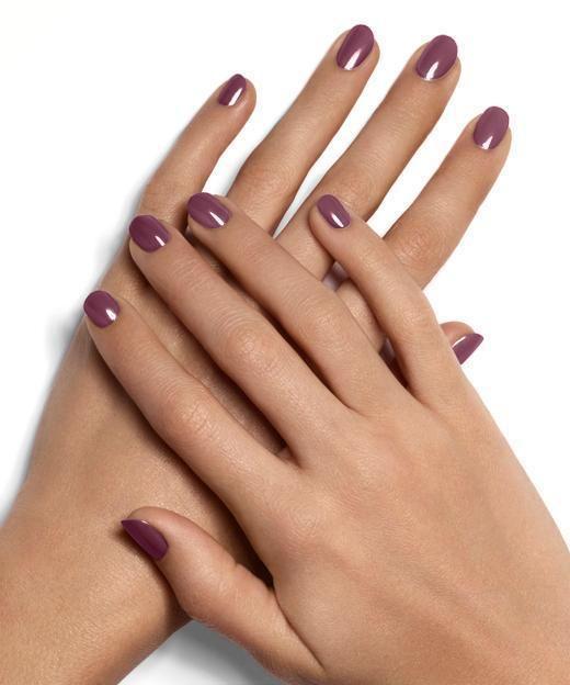 รูปภาพ:http://www.essie.com/~/media/Images/Essie/Global/Home/essie-looks/occasions/letter-sweater/angora-cardi/LK1066-detail.jpg