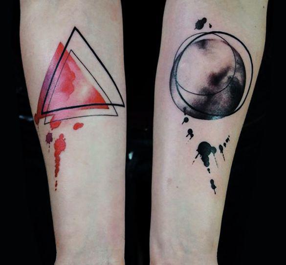 รูปภาพ:https://images.template.net/wp-content/uploads/2016/05/06110313/Geometric-Triangle-Circle-WaterColor-Tattoo.jpg