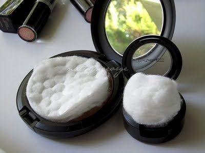 รูปภาพ:http://7beautytips.com/wp-content/uploads/2014/03/prevent-makeup-from-breaking.jpg