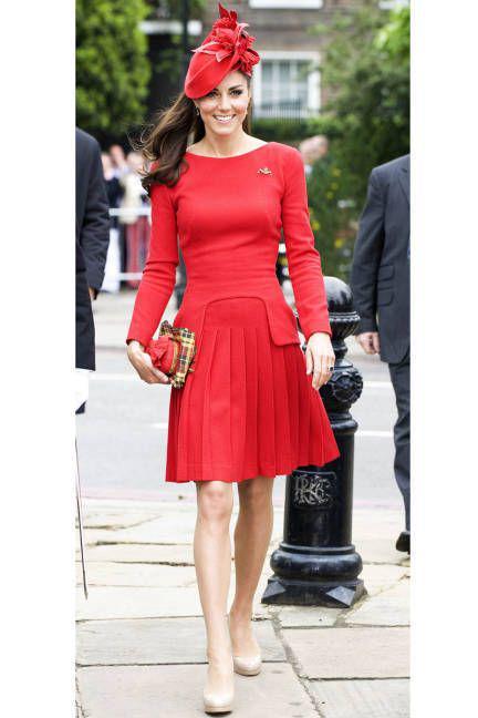รูปภาพ:http://rdujour.com/wp-content/uploads/2013/01/Kate-Middleton-Duchess-of-Cambridge-Style-2012-2013-05.jpg