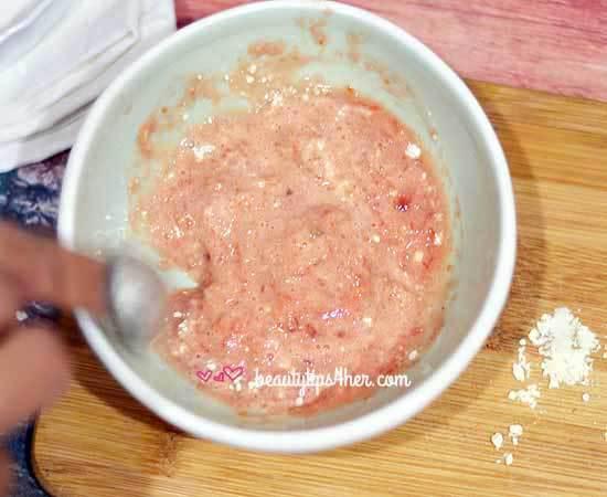 รูปภาพ:http://beautytips4her.com/wp-content/uploads/2014/06/tomato-and-buttermilk.jpg