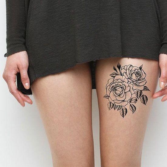 รูปภาพ:http://www.egodesigns.com/wp-content/uploads/2014/05/roses-on-leg-simple-tattoos-egodesigns.jpg