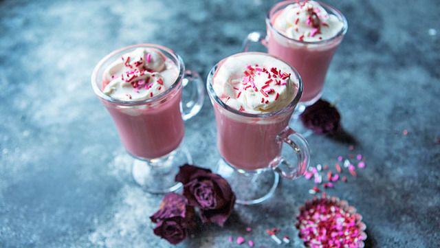 รูปภาพ:http://www.tablespoon.com/-/media/Images/Articles/PostImages/2016/01/Week1/2016-01-03-pink-velvet-hot-chocolate-3.jpg?la=en
