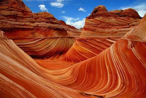 รูปภาพ:http://www.arizona-leisure.com/gfx/vermillion-cliffs-wave.jpg