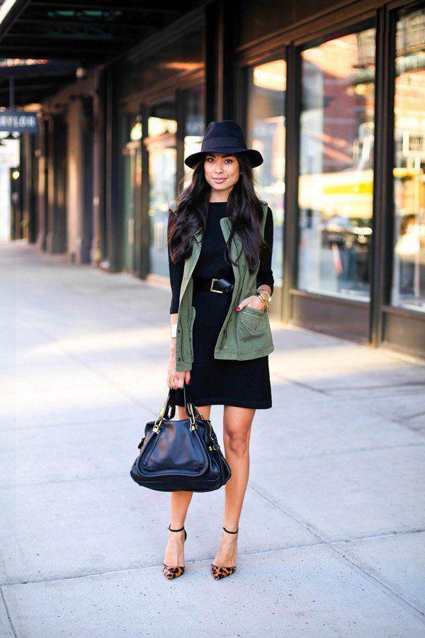 รูปภาพ:http://www.prettydesigns.com/wp-content/uploads/2016/10/Khaki-Jacket-Black-Dress-and-Leopard-Sandals.jpg