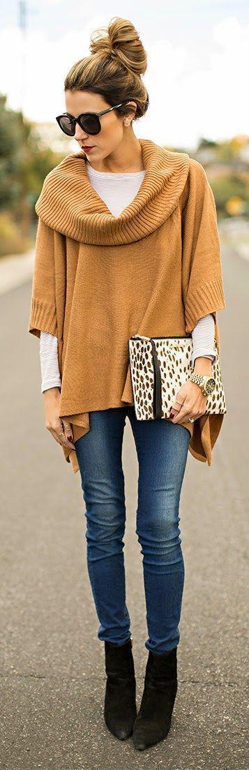 รูปภาพ:http://www.prettydesigns.com/wp-content/uploads/2016/10/Yellow-Sweater-Blue-Jeans-and-Leopard-Handbag.jpg