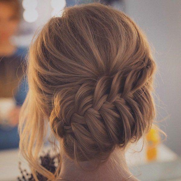 รูปภาพ:http://www.cuded.com/wp-content/uploads/2016/10/updos-for-long-hair-29.jpg