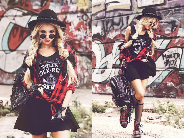 รูปภาพ:http://www.lookbook.in.th/wp-content/uploads/2015/07/4578525_grunge_look_girl__grunge_girls__grunge_clothes__grunge_clothing_style.jpg