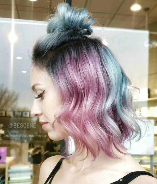 รูปภาพ:http://i2.wp.com/therighthairstyles.com/wp-content/uploads/2016/11/14-washed-pastel-blue-and-pink-hair.jpg?zoom=1.5&resize=500%2C586
