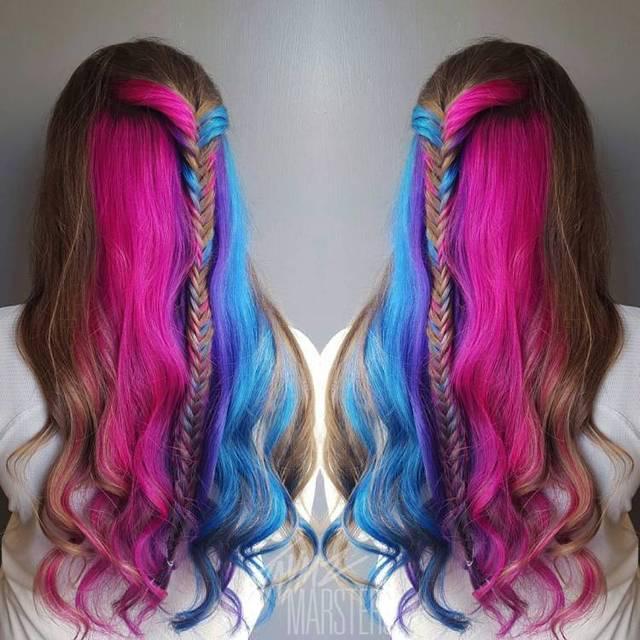 รูปภาพ:http://i0.wp.com/therighthairstyles.com/wp-content/uploads/2016/11/11-brown-hair-with-pink-and-teal-sections.jpg?zoom=1.5&resize=500%2C500