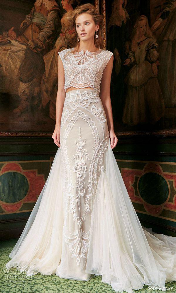 รูปภาพ:http://www.deerpearlflowers.com/wp-content/uploads/2015/02/solo-merav-bridal-gowns-2016-adriana-exquisite-two-piece-wedding-dress-gorgeous-hand-embellished-details.jpg