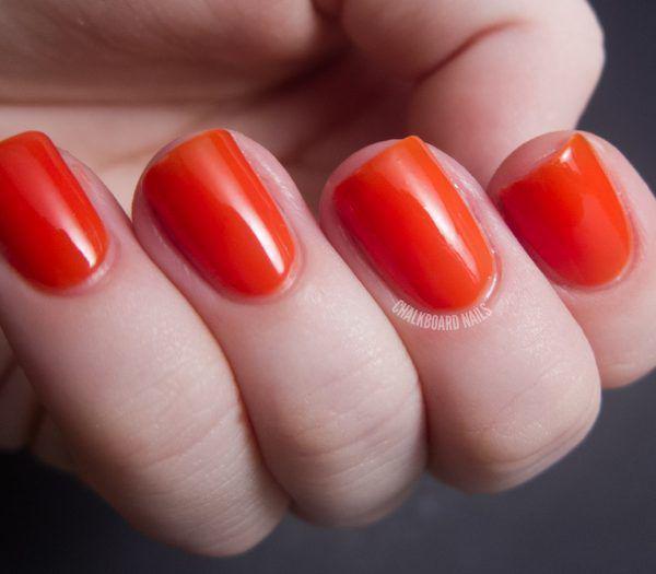 รูปภาพ:http://nailartstyle.com/wp-content/uploads/2016/06/16-bright-orange-nail-designs.jpg