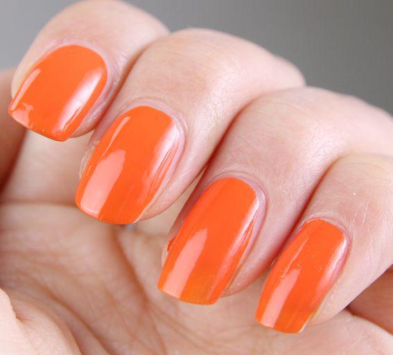 รูปภาพ:http://nailartstyle.com/wp-content/uploads/2016/06/16-bright-orange-nail-designs.jpg