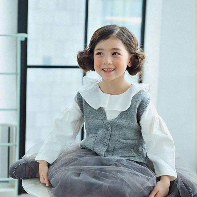 ภาพประกอบบทความ อยากแอ๊บเด็กต้องทำผมตามเด็ก!!! รวมไอเดียทรงผมของน้อง 'เอลลี่ ฟิลด์' ลูกครึ่งเกาหลี - อเมริกัน 