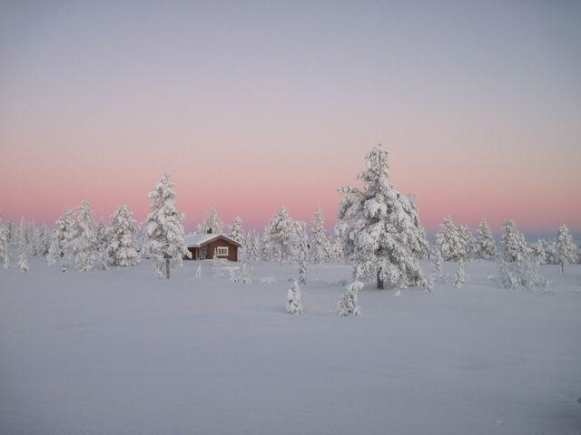 รูปภาพ:https://rumorscity.com/wp-content/uploads/2014/11/These-Amazing-Places-Are-Even-More-Stunning-During-Winter-28.jpg