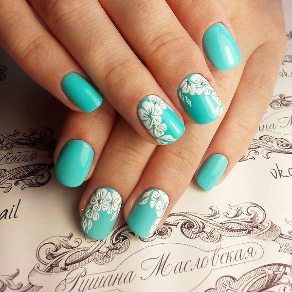 รูปภาพ:http://nenuno.co.uk/wp-content/uploads/2016/09/Green-Nail-Art-Design-9.jpg