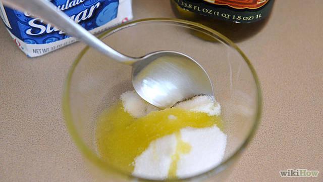 รูปภาพ:http://pad2.whstatic.com/images/thumb/7/73/Make-an-Olive-Oil-and-Sugar-Scrub-Step-2.jpg/670px-Make-an-Olive-Oil-and-Sugar-Scrub-Step-2.jpg
