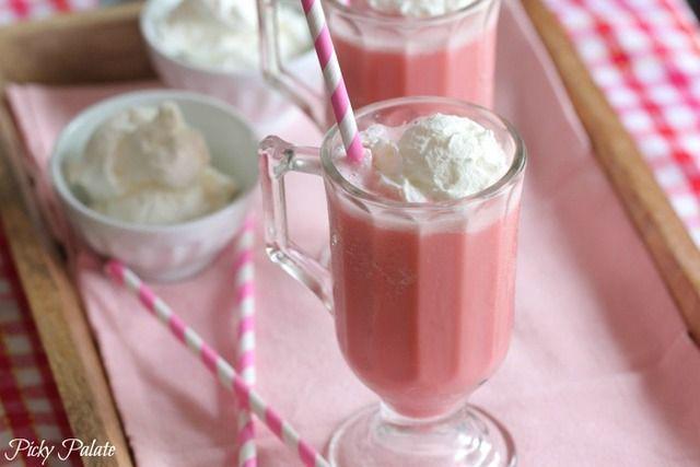 รูปภาพ:http://picky-palate.com/wp-content/uploads/2013/07/Frozen-Strawberry-Milk-Slushy-11t.jpg