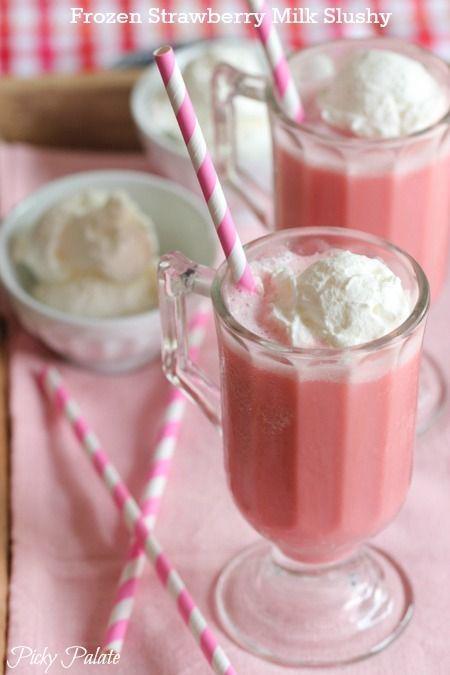 รูปภาพ:http://picky-palate.com/wp-content/uploads/2013/07/Frozen-Strawberry-Milk-Slushy-17t.jpg