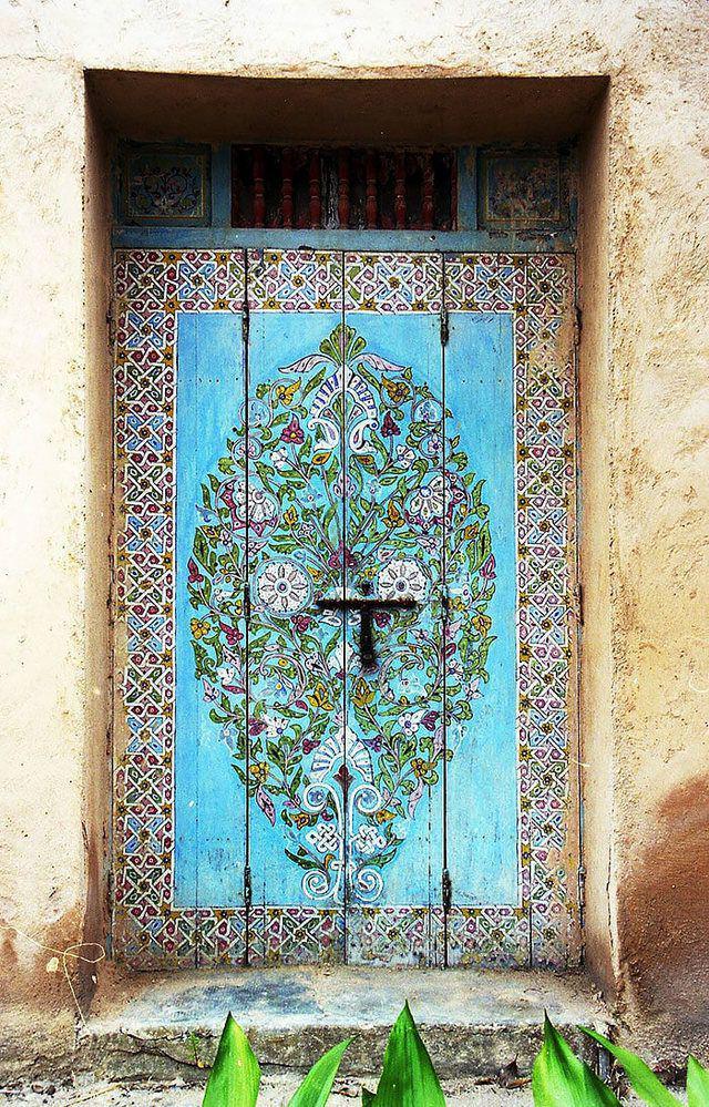 รูปภาพ:http://theawesomedaily.com/wp-content/uploads/2016/10/beautiful-doors-6-1.jpg