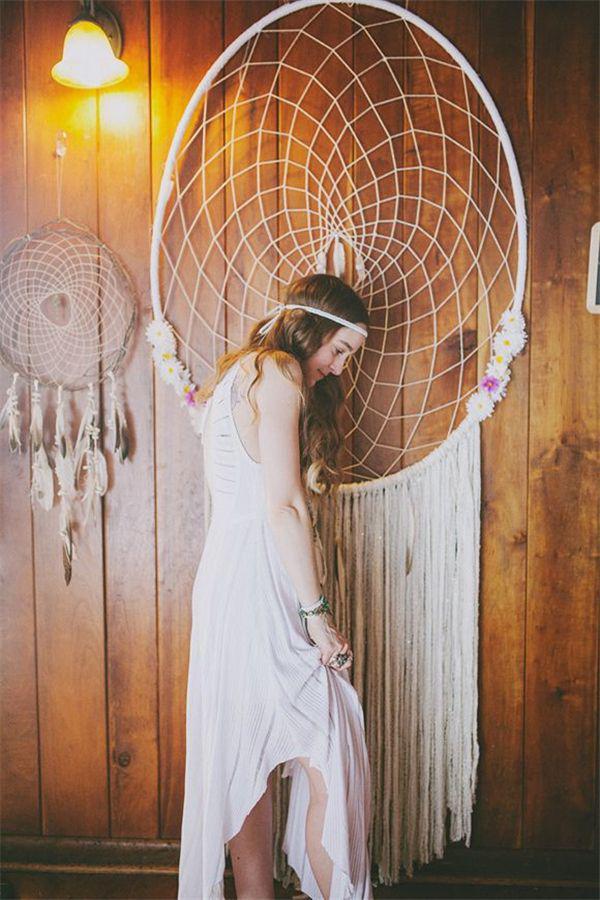 รูปภาพ:http://www.deerpearlflowers.com/wp-content/uploads/2015/09/Boho-Wedding-Ideas.jpg