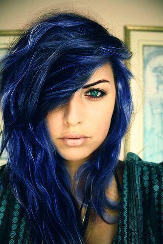 รูปภาพ:http://hairstylehub.com/wp-content/uploads/2016/10/Blue-Black-With-Silver-Accents.jpg