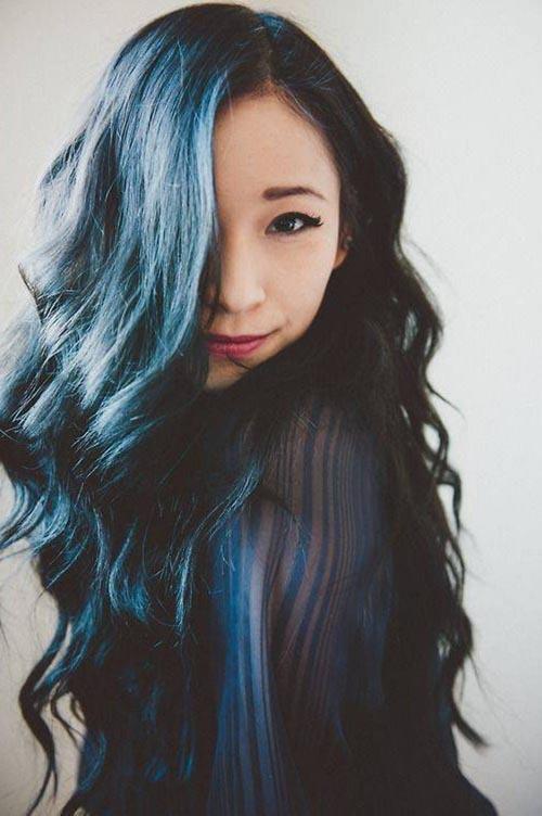 รูปภาพ:http://hairstylehub.com/wp-content/uploads/2016/10/Blue-Shine.jpg