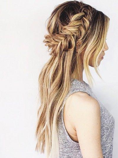 รูปภาพ:http://hairstylehub.com/wp-content/uploads/2016/07/Messy-Fishtail-Crown.jpg