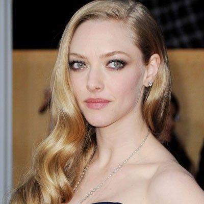 รูปภาพ:http://assets.instyle.co.uk/instyle/live/styles/article_landscape_600_wide/s3/galleries/13/04/amanda-seyfried-blonde-hair-pictures-050413.jpg?itok=piXnGA2J