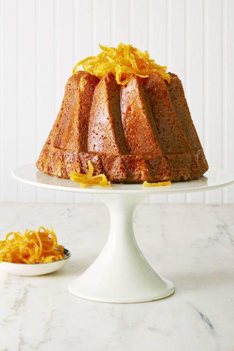 รูปภาพ:http://ghk.h-cdn.co/assets/16/33/480x719/gallery-1471299339-ghk050116triplecitrusbundt.jpg