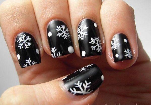 รูปภาพ:http://nenuno.co.uk/wp-content/uploads/2015/12/Snowflake-Nail-Art4.jpg