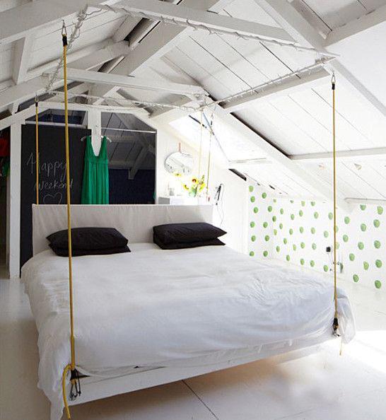 รูปภาพ:http://cdn.freshome.com/wp-content/uploads/2015/06/hanging-bed-for-teens-e1433780386809.jpg